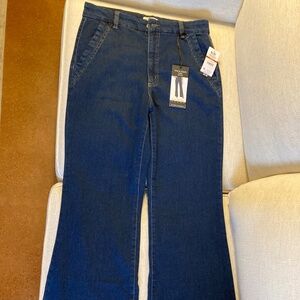 Sofia Vergara Jeans. New with tags